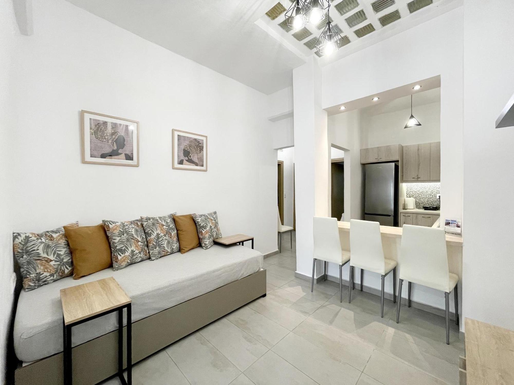 23 * Rethymno (Crete)